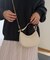 【AULENTTI/オウレンティ】スモールハーフムーンショルダーバッグ