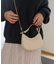 【AULENTTI/オウレンティ】スモールハーフムーンショルダーバッグ