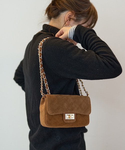 AULENTTI/オウレンティ】チェーンスエードミニショルダー｜ルージュ
