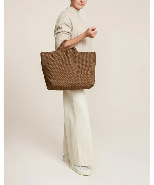 NAGHEDI ナゲティ　ラージトートバッグ NAGHEDI(ナゲディ)のメッシュラージトートバッグ通販 | 集英社