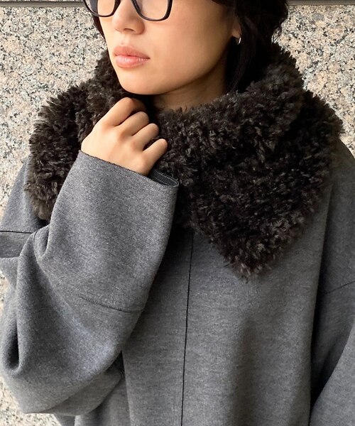 新品 ヘレンムーア 定価11550 フェイクファー マフラー イギリス製 HELEN MOORE/ヘレンムーア】アシンメトリーフェイクファー