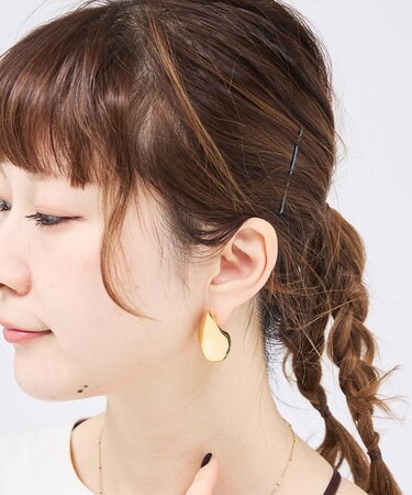 MC STUDIO/エムシースタジオ】ティアドロップ オーバルピアス 