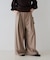 タックワイドストレートパンツ