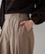 タックワイドストレートパンツ