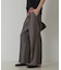 タックストレートパンツ