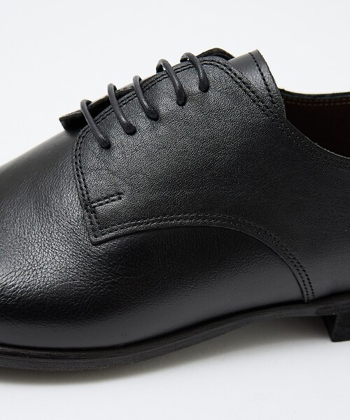 サスティナブル】プレーントゥシューズ｜アルフレッド・バニスターの