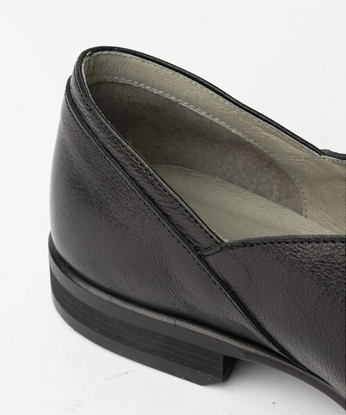 26S/S】Vカット レザー スリッポン シューズ【予約】｜アルフレッド