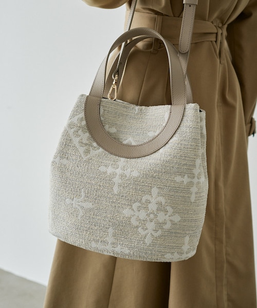 【美品】russet 弱撥水 ツイード2wayトートバッグ 2024 russet 弱撥水 ツイード2wayトートバッグ