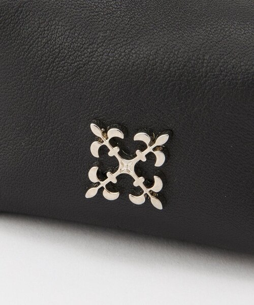 russet ラシット カラビナ付き レザーミニポーチ型チャーム シルバー russet ラシット カラビナ付き レザーミニポーチ型チャーム