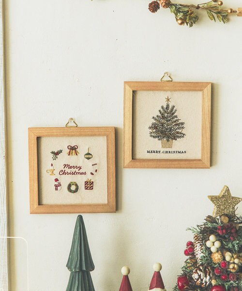 手書きクリスマスツリーアートパネル クリスマスツリー刺繍パネル／Joyeux noel｜サリュの通販｜&mall