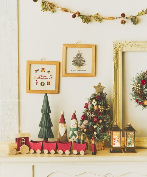 クリスマスツリー　刺繍絵　オブジェ クリスマスツリーの刺繍フレームのキット販売を開始しました