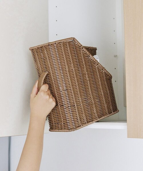 洗えるPPラタンハンドル付き棚内収納／Natural Laundry｜サリュの通販