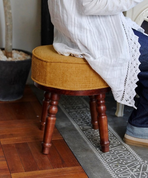 WEB限定カラー》アンティークファブリックラウンドスツール｜サリュの