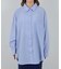 後ろボタン開き長袖シャツ