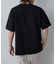 幾何学ロゴプリントTシャツ