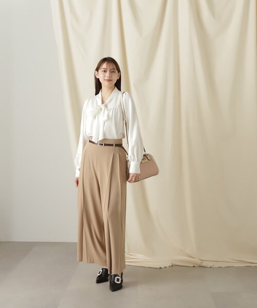 JILLSTUART 正規品/送料関税込み Canvas Hobo Cross M クロスJ ハートモチーフショルダーバッグ（ハート）｜ジルバイ