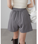 ベルト付きショートパンツ