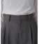 タックショートパンツ
