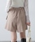 梳毛調合繊ベルト付きタックショートパンツ