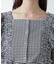 肩フリルペプラムブラウス