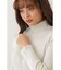 パールポイントフェザーリブハイネックニット