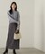 スリット入りサテンナロースカート　24AW