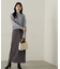 スリット入りサテンナロースカート　24AW