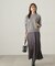 スリット入りサテンナロースカート　24AW