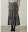 パウダーサテンティアードスカート　24AW