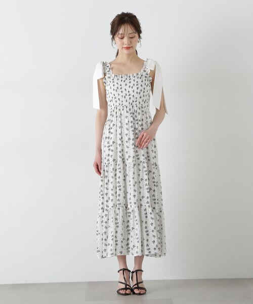 EDIT COLOGNE》小花柄ティアードワンピース｜プロポーション