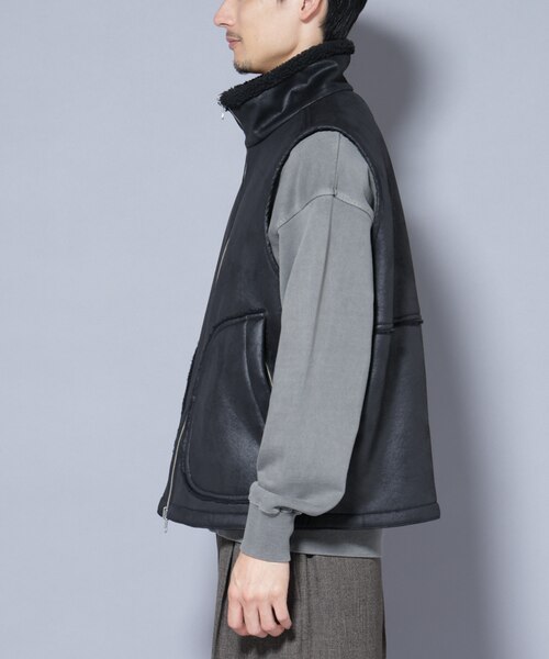 新品未使用　バイグラッドハンド コットン　リバーシブル　ベスト　ブランケット クラックフェイクムートンリバーシブルベスト｜ナノ・ユニバースの通販