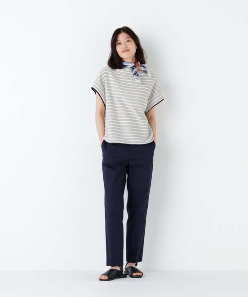 名品 ／ ストレッチ素材》ピケストレッチ細身ストレートパンツ