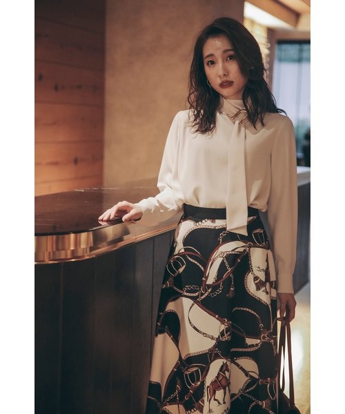 【新品】ピンキー＆ダイアン◆冨張愛コラボ クラッシュメタルブローチブラウス 34 冨張愛コラボ]クラッシュメタルブローチブラウス｜ピンキーアンド