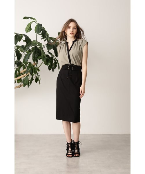 ◇スキッパーバイカラーブラウス｜ピンキーアンドダイアンの通販