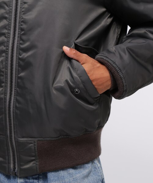 MA-1 SAME COLOR LOGO ／ MA-1 セイム カラー ロゴ ／ AVIREX