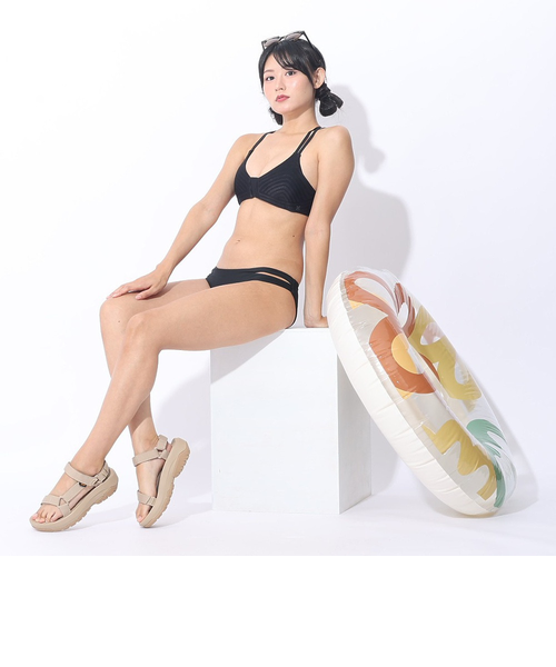 新品 HURLEY 水着 ビキニ BKクイックドライ ブラック S 新品 HURLEY 水着 ビキニ BKクイックドライ ブラック S Hurley
