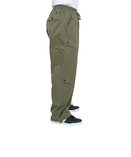 エクストララージ（XLARGE）MULTI POCKET EASY カーゴパンツ