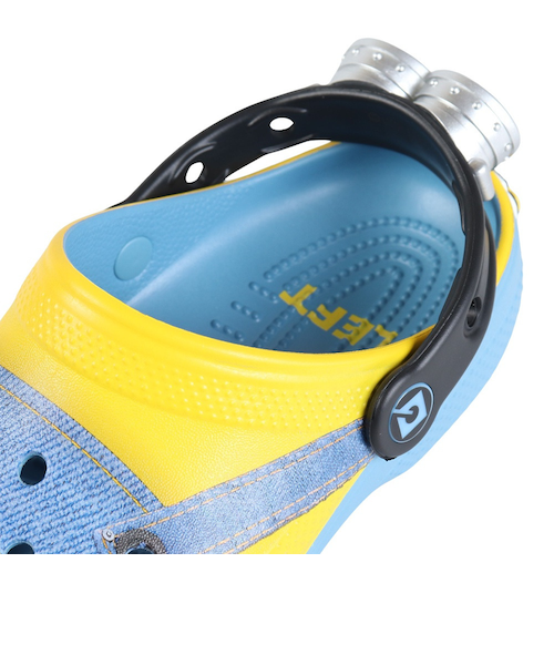 【クロックス】crocs ミニオン 正規品 早い者勝ち！ クロックス（crocs）（キッズ）ジュニアサンダル ミニオン