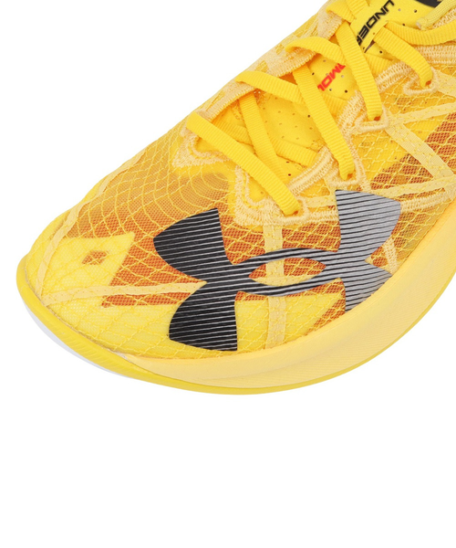 アンダーアーマー（UNDER ARMOUR）ランニングシューズ