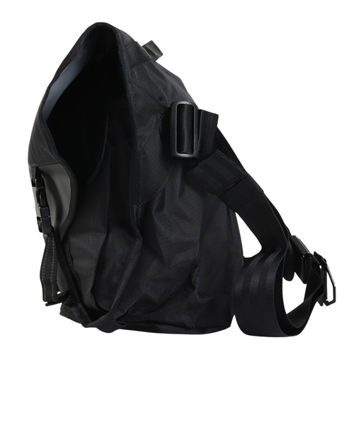 クロム（CHROME）CTZ 15L メッセンジャーバッグ BG381 BLACK XRF
