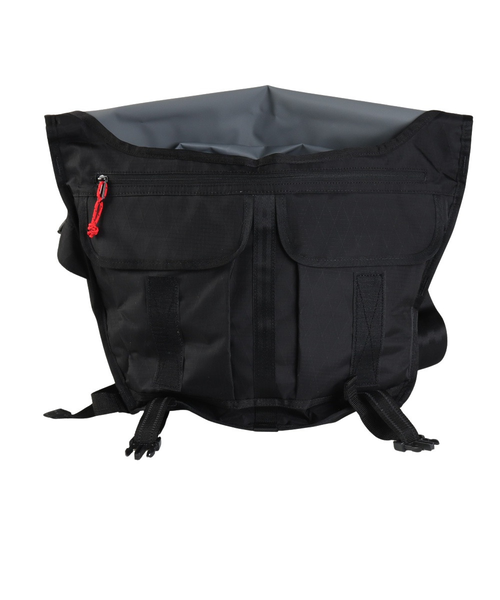 CHROME シンプルメッセンジャーバッグ 黒 CHROME（クローム）SIMPLE MESSENGER BLACK REMNANT （シンプル