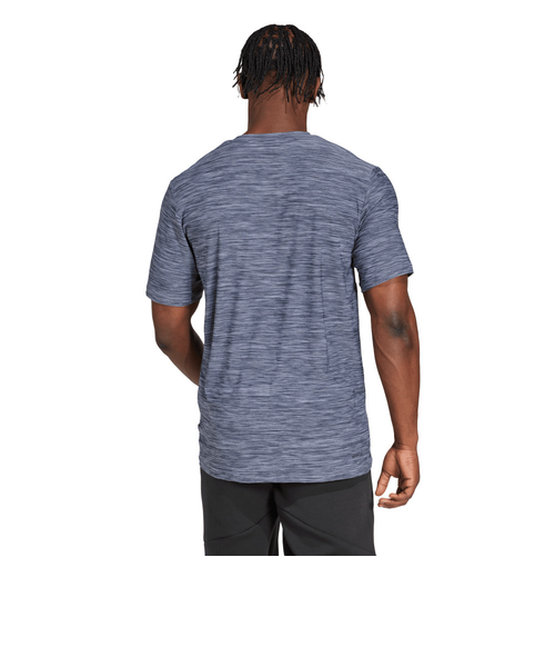 アディダス（adidas）トレイン エッセンシャルズ ストレッチ