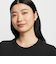 ナイキ（NIKE）ポーツウェア チル ニット スリム グラフィック Tシャツ HF9723-010