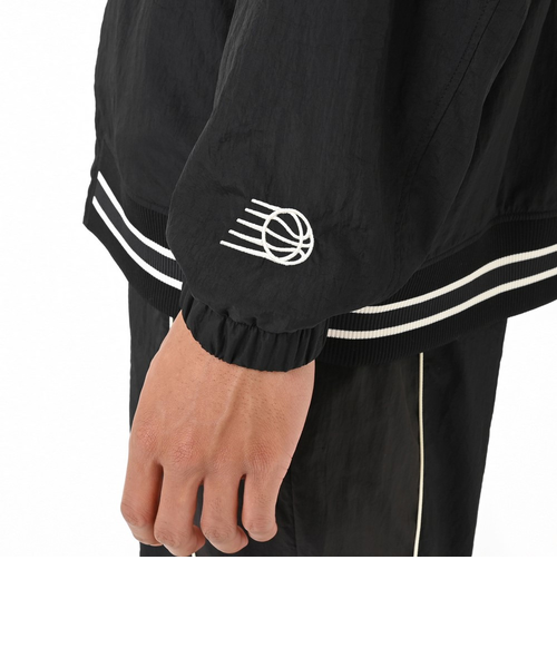 ニューバランス(new balance)バスケットボールウェア ボンバージャケット 裏地起毛メッシュ AMJ55632BK(M… ニューバランス（new balance）バスケットボールウェア ボンバー