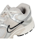 ナイキ（NIKE）スニーカー スポーツシューズ ウィメンズ V5 RNR オフホワイト HQ7901-104 スポーツ カジュアル シューズ