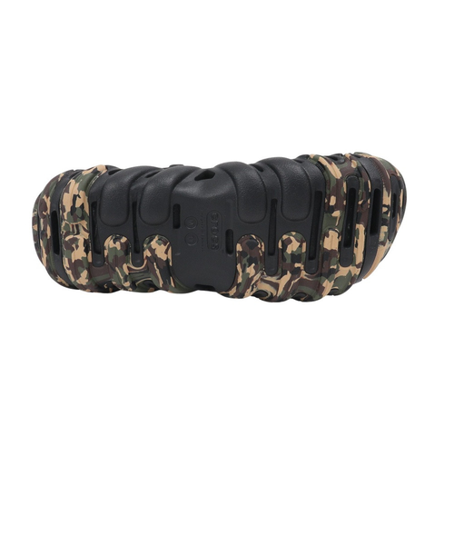 クロックス（crocs）サンダル エコー カモ RO クロッグ Blk/Mlt