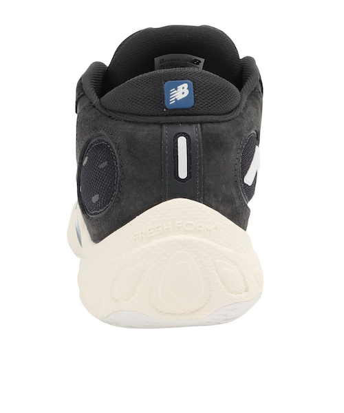 ニューバランス（new balance）バスケットシューズ バッシュ Fresh