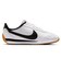 ナイキ（NIKE）スニーカー スポーツシューズ パシフィック レザー ホワイト ブラック HV6430-104