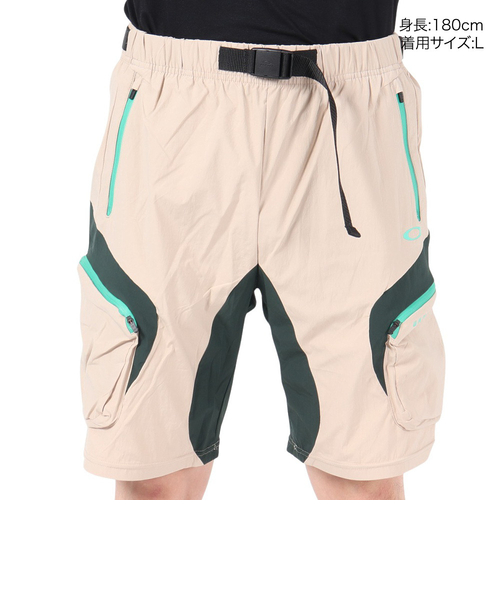 オークリー（OAKLEY）ショートパンツ ハーフパンツ Latitude