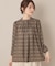 【大人可愛い・パール取り外し・通勤】・タックタイチェック柄ブラウス